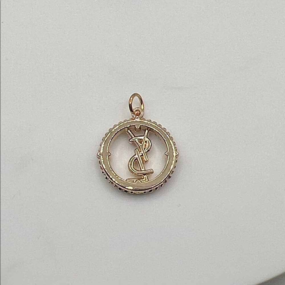 868. Elegant Gold YSL Pendant on 18” gold plated chain. - Picture 7 of 8